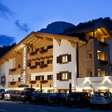 Hotel Christian Corvara Zewnętrze zdjęcie