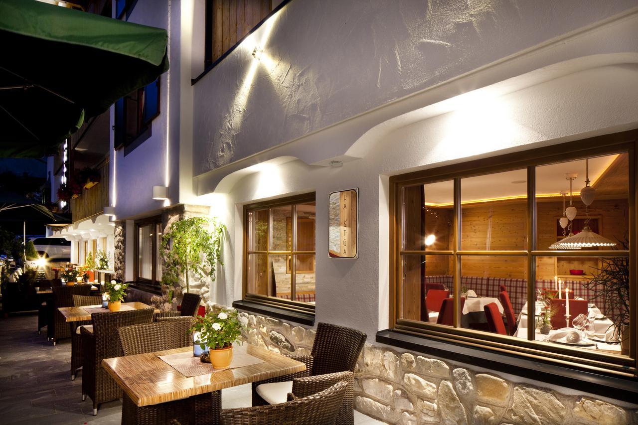Hotel Christian Corvara Zewnętrze zdjęcie