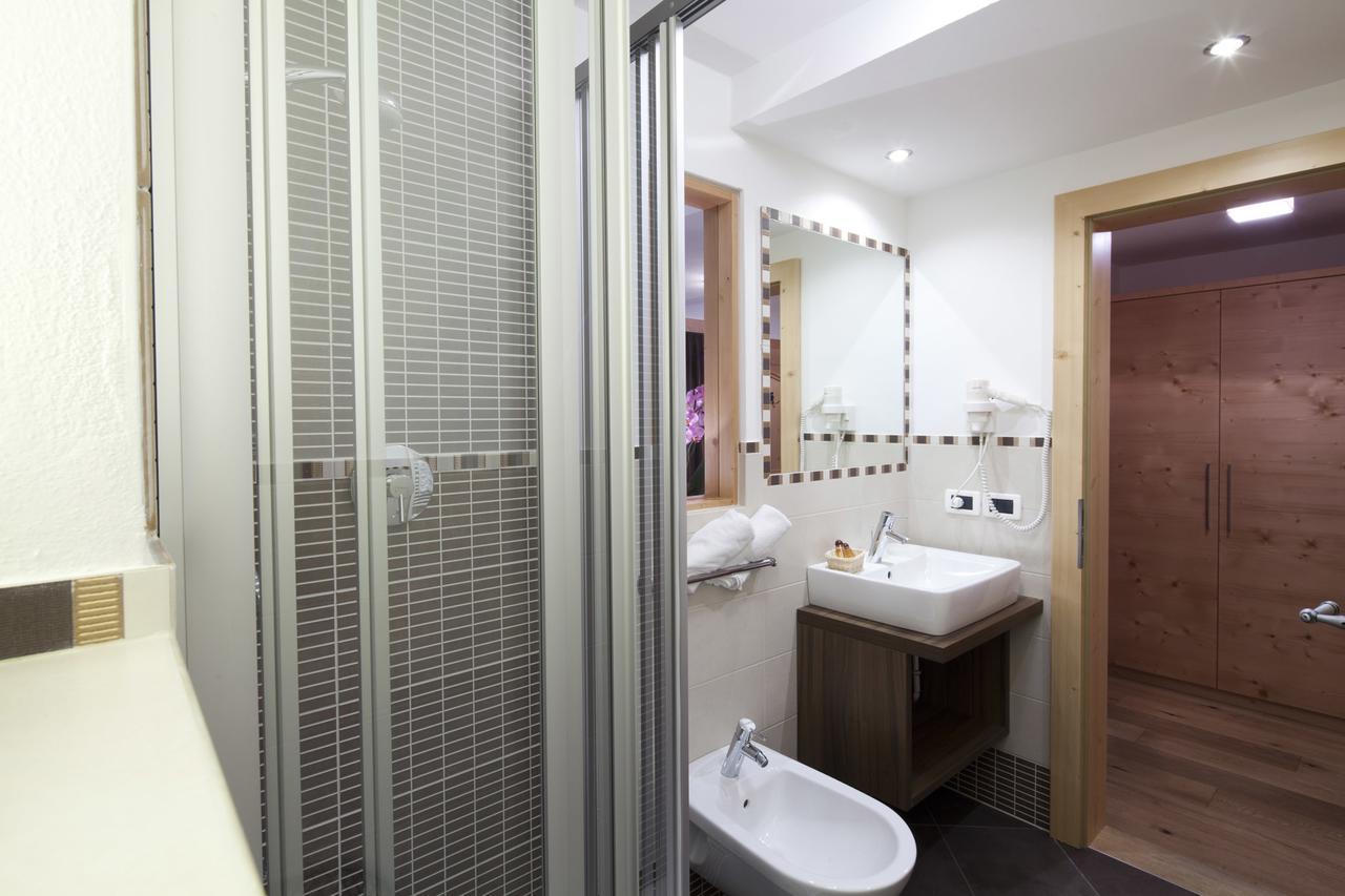 Hotel Christian Corvara Zewnętrze zdjęcie