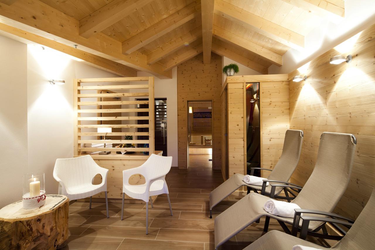 Hotel Christian Corvara Zewnętrze zdjęcie