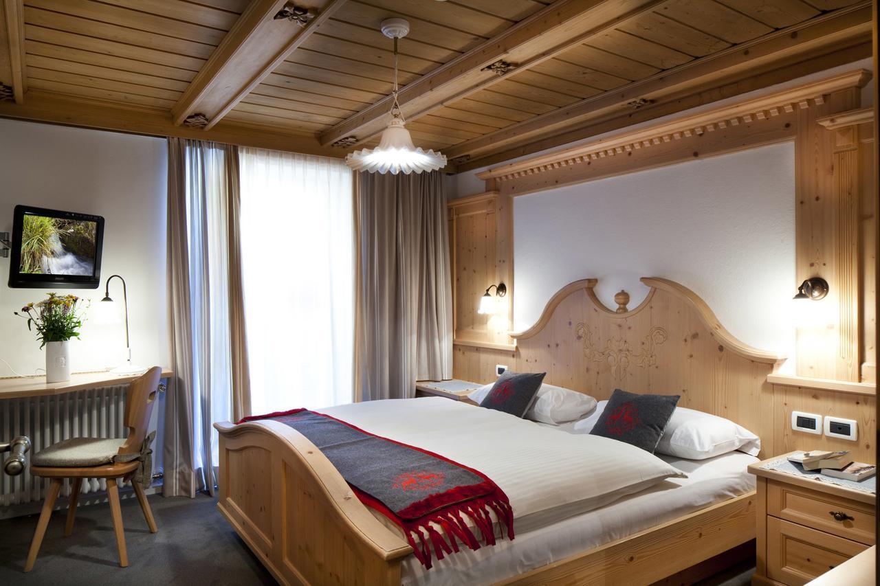 Hotel Christian Corvara Zewnętrze zdjęcie