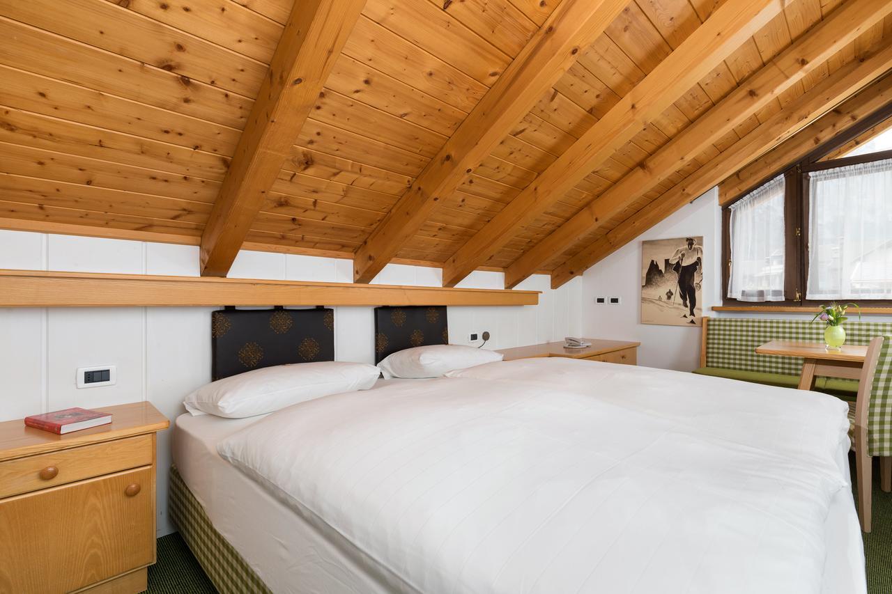 Hotel Christian Corvara Zewnętrze zdjęcie