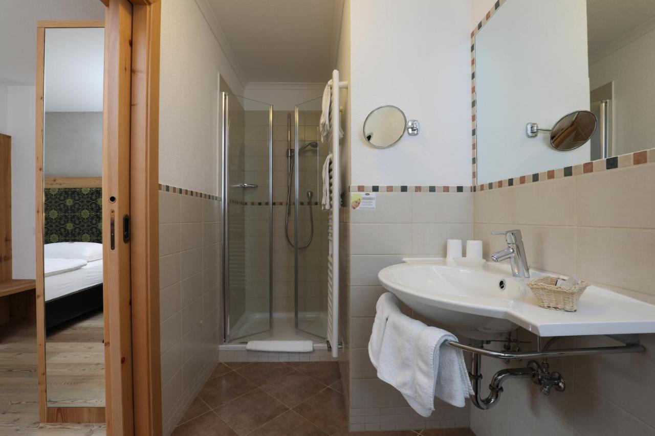 Hotel Christian Corvara Zewnętrze zdjęcie